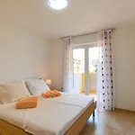 Dario 아파트