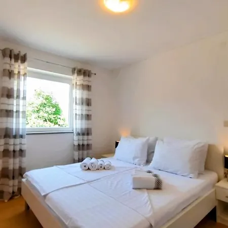 Dario Apartment