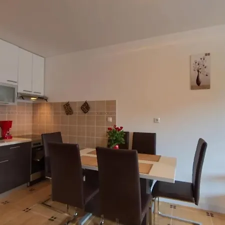 Apartment Dario